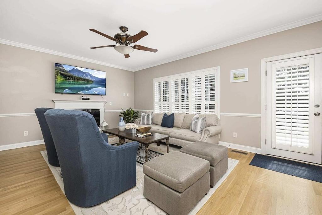 Вилла Mckee Manor- South Clt-Matthews-3000 Sq Ft Шарлотт Экстерьер фото